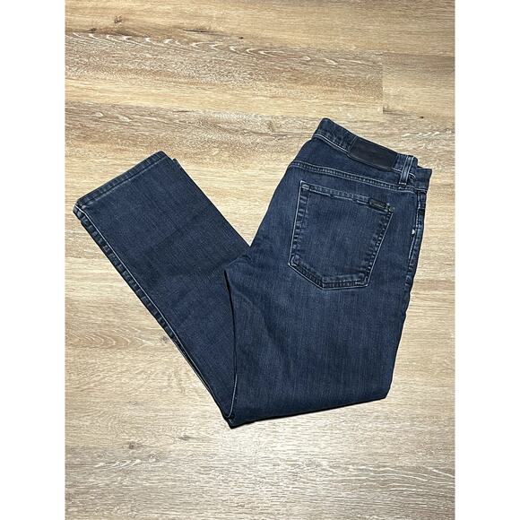 7 for all Mankind The Straight Womens 5 Pocket Jeans 32 Dark Wash Distressed EUC - Picture 1 of 16